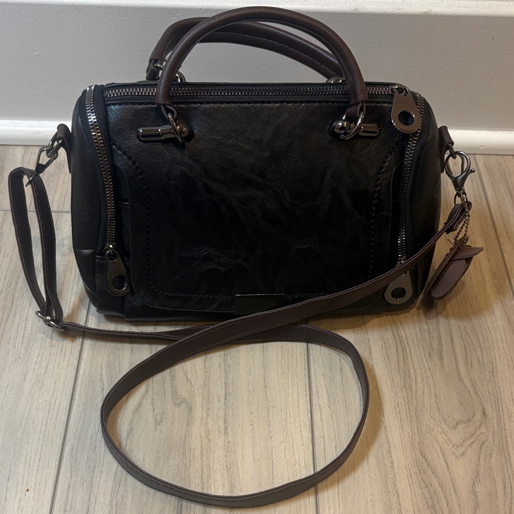 Elegant Black Leather Satchel